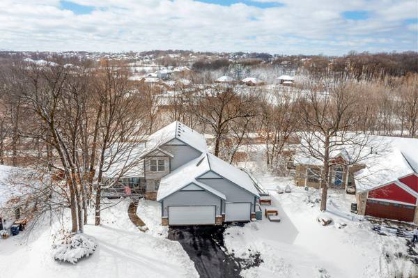 14900 Timberglade CIR NE, Prior Lake, MN 55372