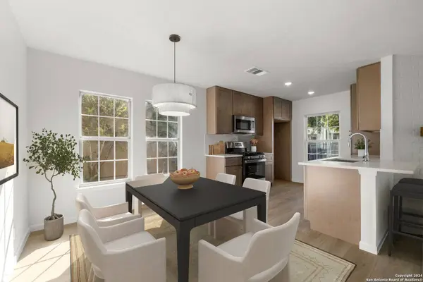 922 HAYLOFT LN, San Antonio, TX 78245-1468