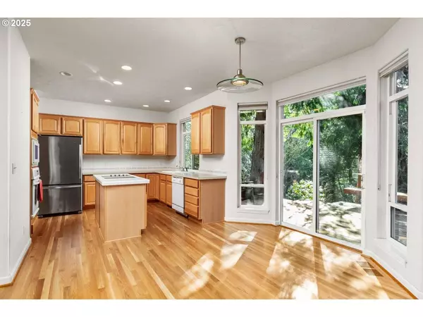 4030 NE 16th CT, Gresham, OR 97030