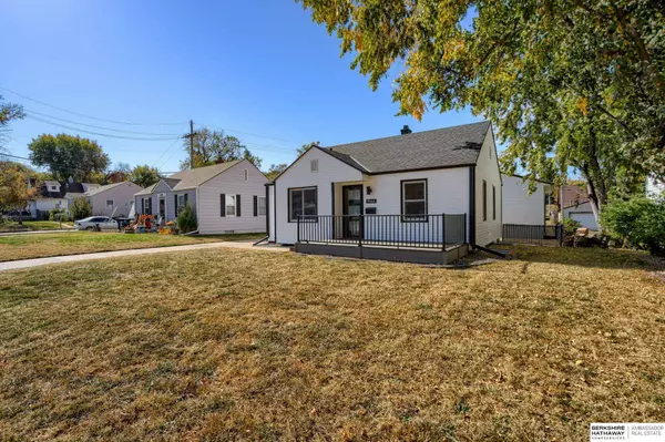 1944 S 48 Street, Omaha, NE 68106