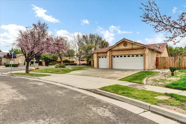 940 Par Avenue, Lemoore, CA 93245