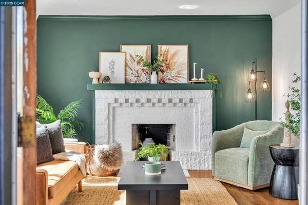 3080 Suter St, Oakland, CA 94602