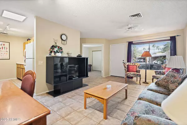 14300 W BELL Road #130, Surprise, AZ 85374