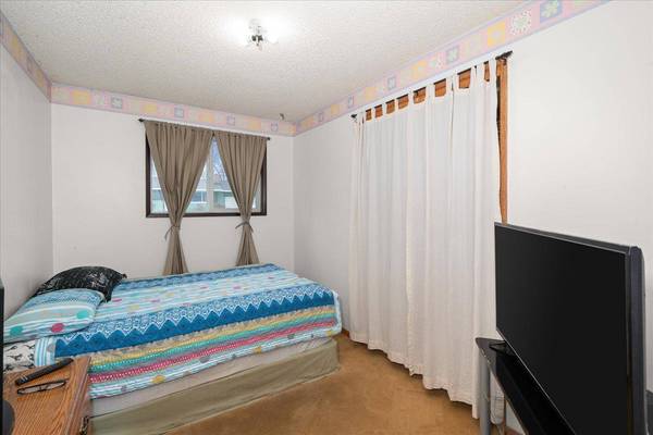 218 N Calvin Rd, Spokane, WA 99216