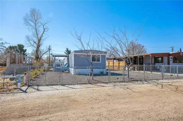 3186 E Lass AVE, Kingman, AZ 86409