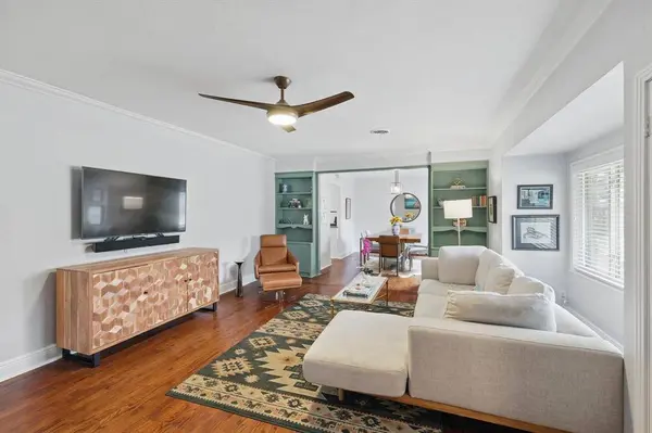 6208 Malvey Avenue, Fort Worth, TX 76116