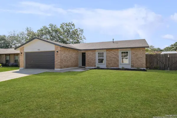 922 HAYLOFT LN, San Antonio, TX 78245-1468