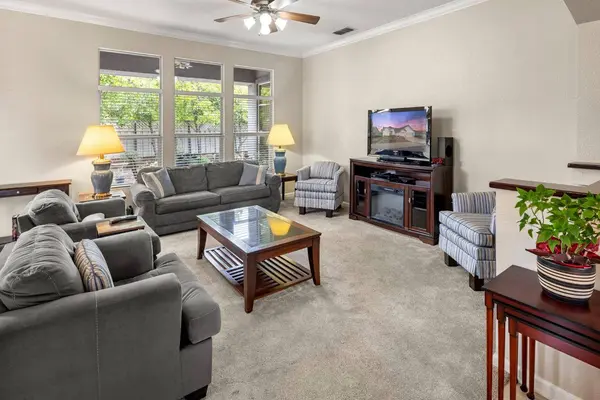 7025 Timberrose WAY, Roseville, CA 95747