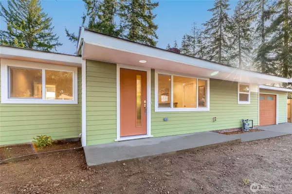 1403 N 137th St, Seattle, WA 98133