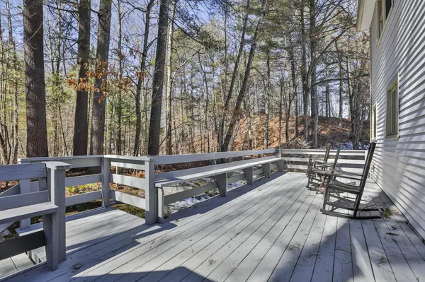 55 Norma DR, Nashua, NH 03062