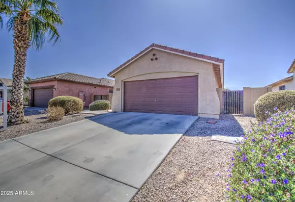 2133 W GOLD DUST Avenue, San Tan Valley, AZ 85144