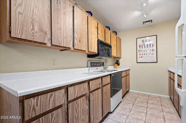 14300 W BELL Road #130, Surprise, AZ 85374