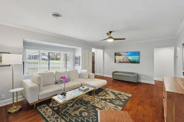 6208 Malvey Avenue, Fort Worth, TX 76116