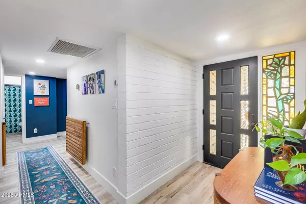 13845 N 41ST Avenue, Phoenix, AZ 85053