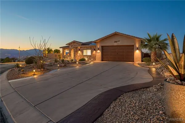 2967 Paddlewheel CV, Bullhead City, AZ 86429