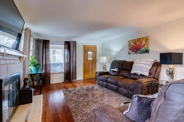 6713 Beechmont Ave, Cincinnati, OH 45230