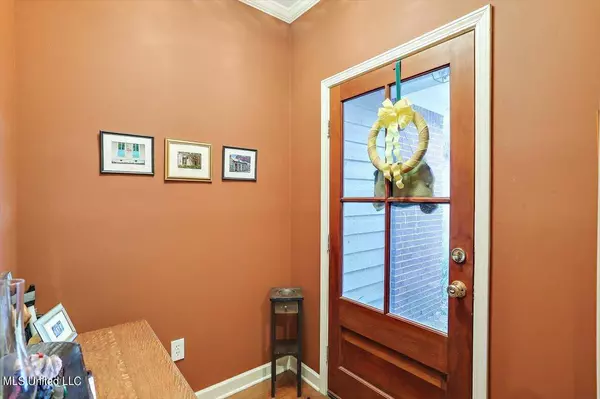 639 Camdenpark Drive, Ridgeland, MS 39157