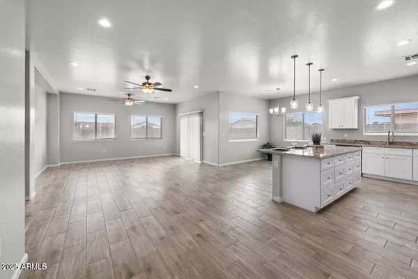 211 W ALSDORF Road, Eloy, AZ 85131