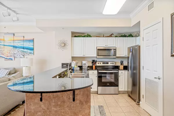 16819 Front Beach Road #UNIT 204, Panama City Beach, FL 32413