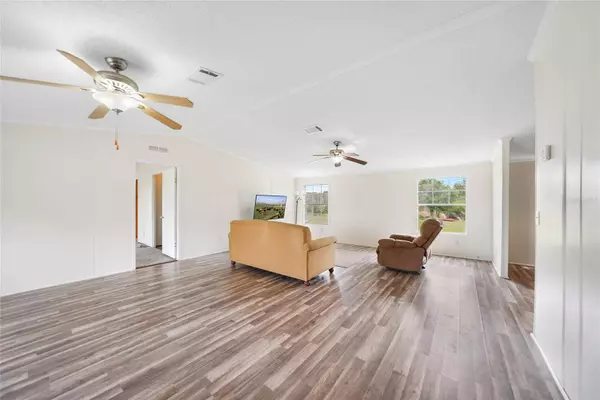 7136 NW LILY COUNTY LINE RD, Ona, FL 33865