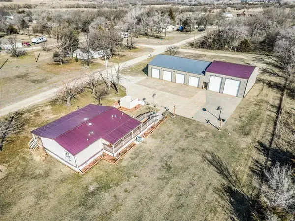 9110 SW Ruby Rd, Andover, KS 67002