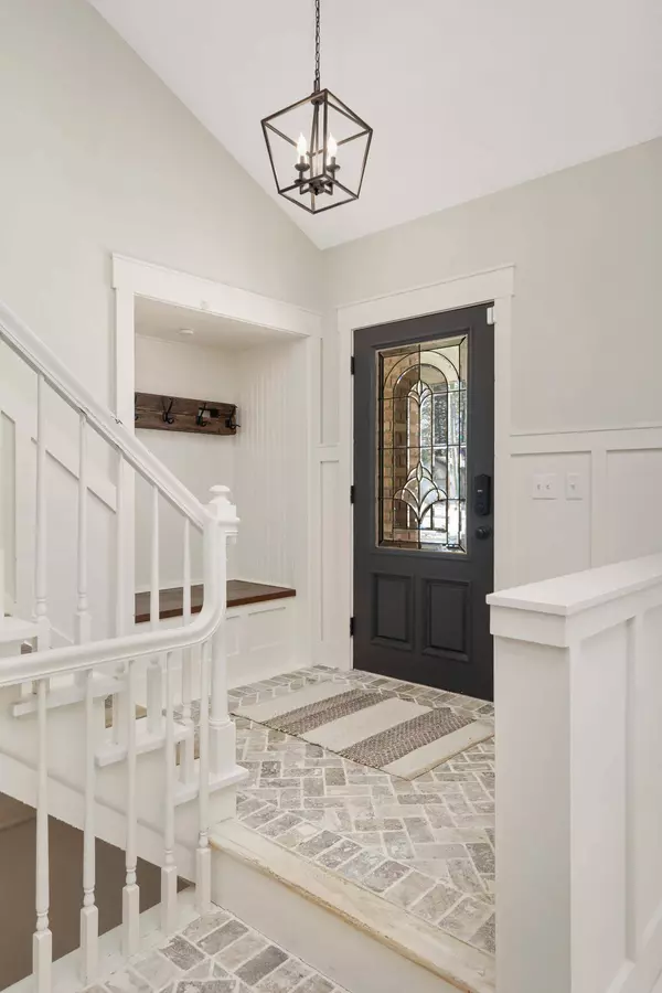 7635 Alden WAY NE, Fridley, MN 55432