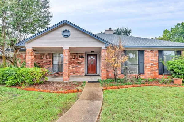 3705 University Drive, Rowlett, TX 75088