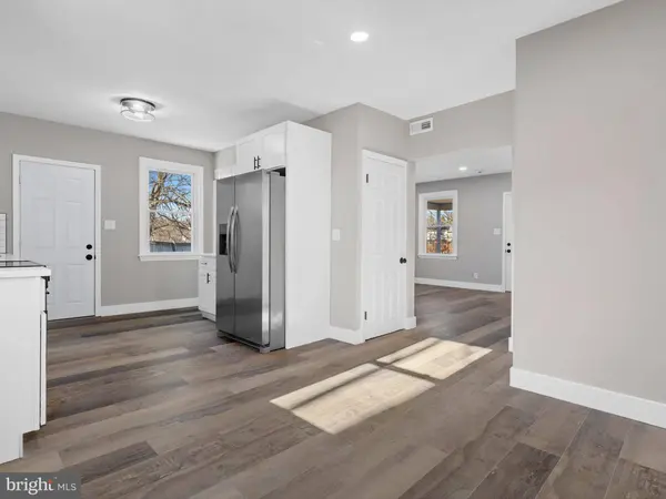 6911 RICHARTS AVE, Baltimore, MD 21244