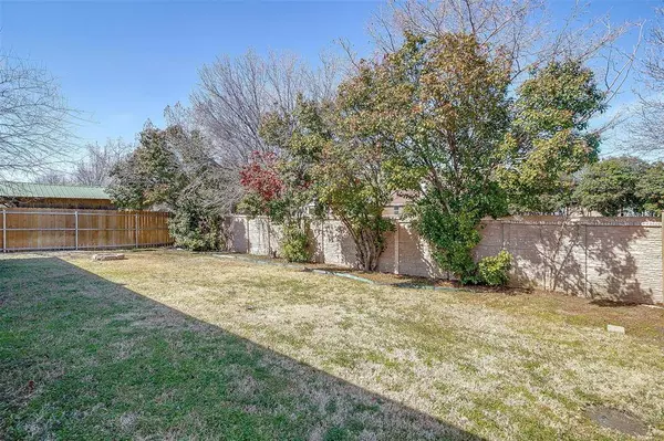 508 Whitney Drive, Saginaw, TX 76179