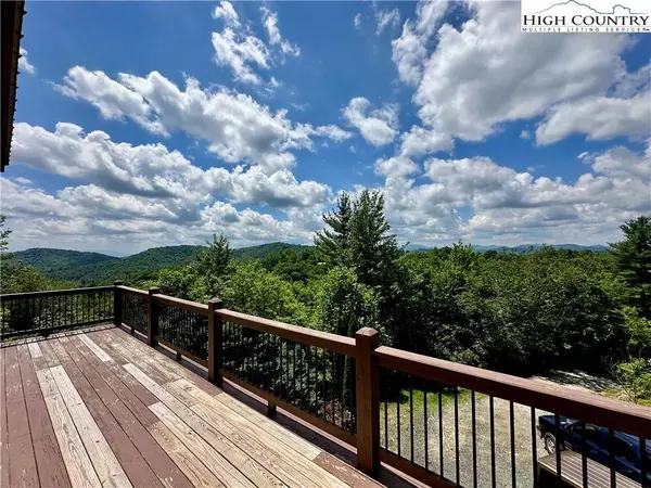 6365 Julius DR, Newland, NC 28657