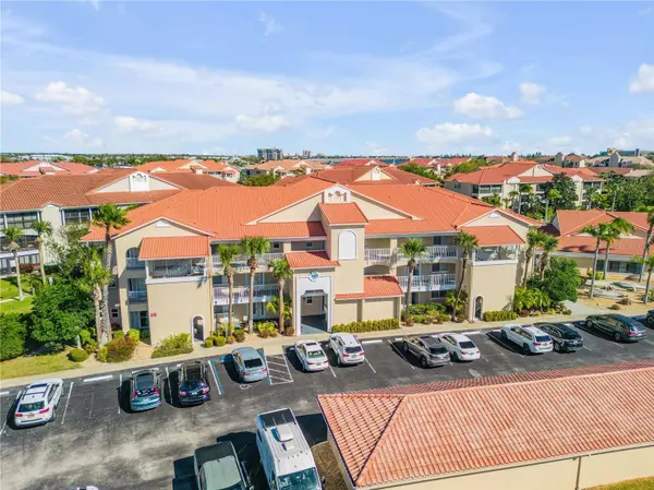 407 BOUCHELLE DR #205, New Smyrna Beach, FL 32169