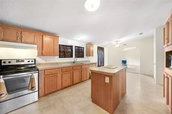 7136 NW LILY COUNTY LINE RD, Ona, FL 33865