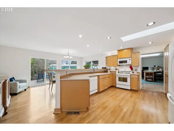 13755 SW BONNIE BRAE CT, Beaverton, OR 97005