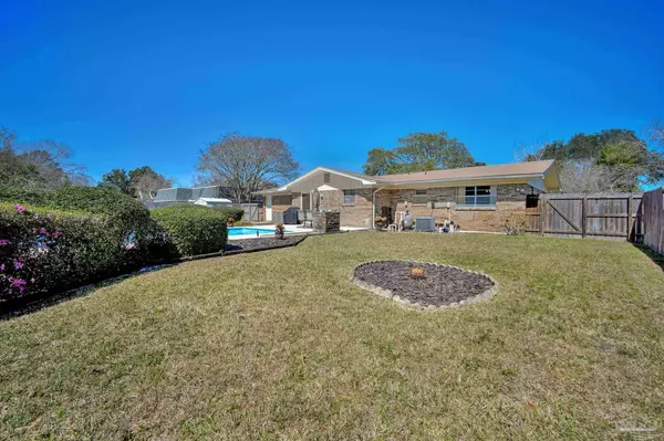 11 Forest Grove Pl, Ft Walton Beach, FL 32548