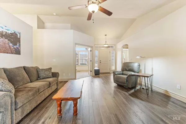 11128 W Crossbow St, Star, ID 83669