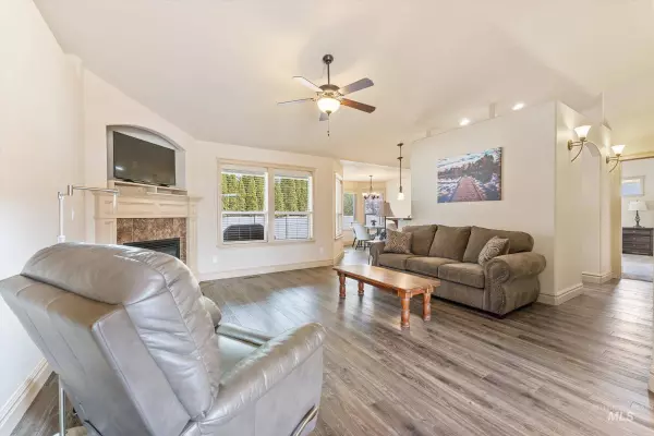 11128 W Crossbow St, Star, ID 83669