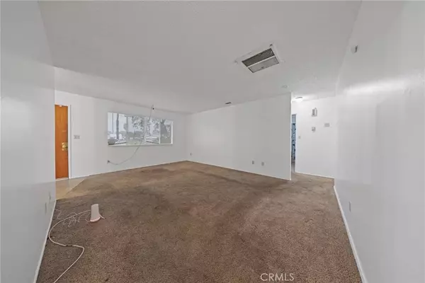 26797 6th ST, Highland, CA 92346