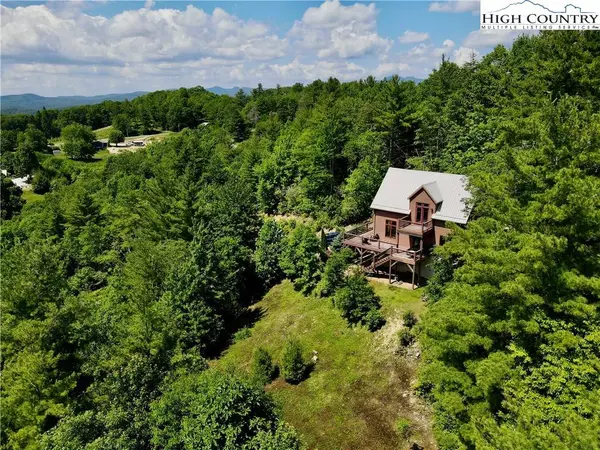 6365 Julius DR, Newland, NC 28657