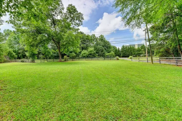 637 Rock Springs RD, Lawrenceville, GA 30043