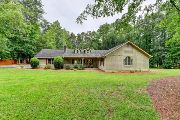 637 Rock Springs RD, Lawrenceville, GA 30043