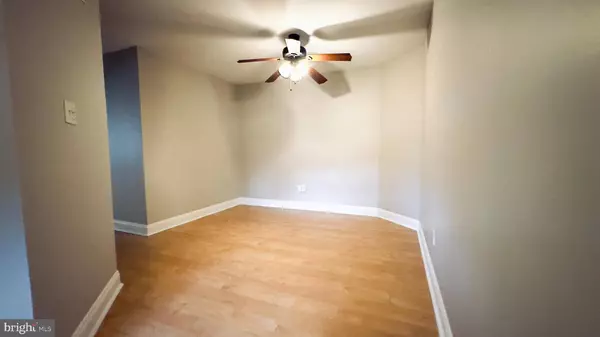 1203 BERWYCK CT, Sicklerville, NJ 08081