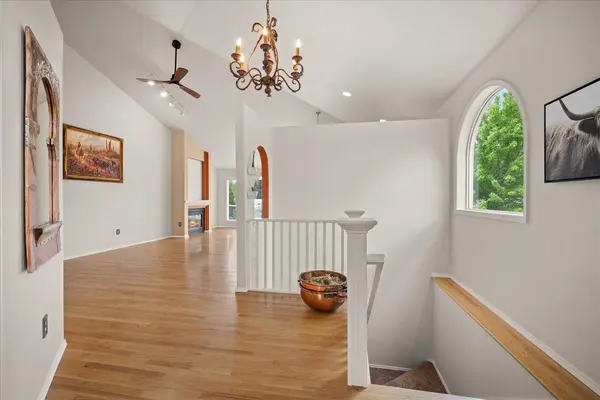 1802 S Viewcrest Ln, Spokane, WA 99212