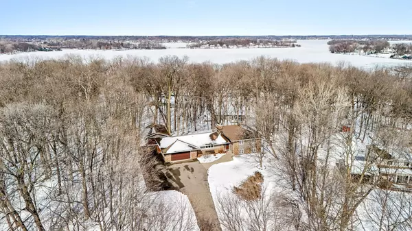 27750 Woodside RD, Shorewood, MN 55331