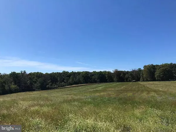 21733 OATLANDS RD, Aldie, VA 20105