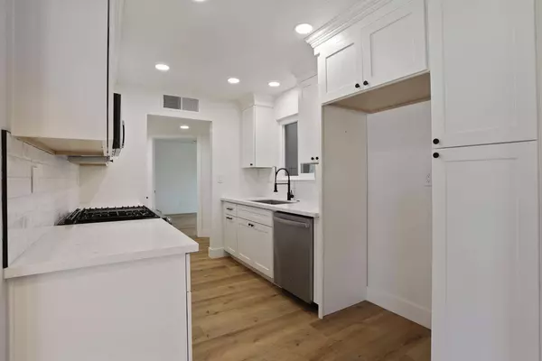 3348 Wild Palms, Modesto, CA 95355