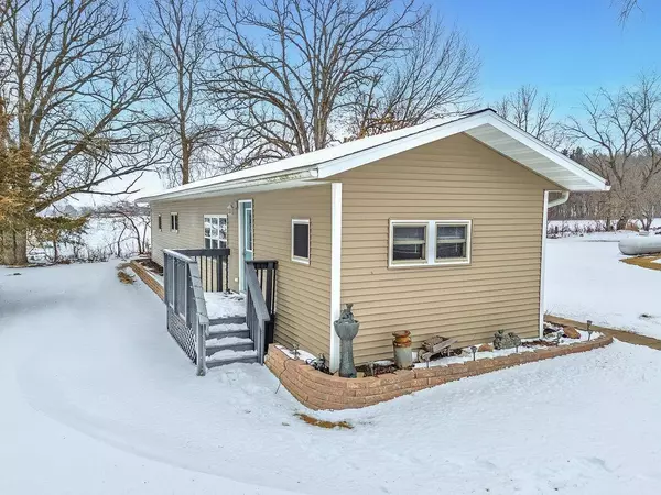 E12693 County Road U, Baraboo, WI 53913