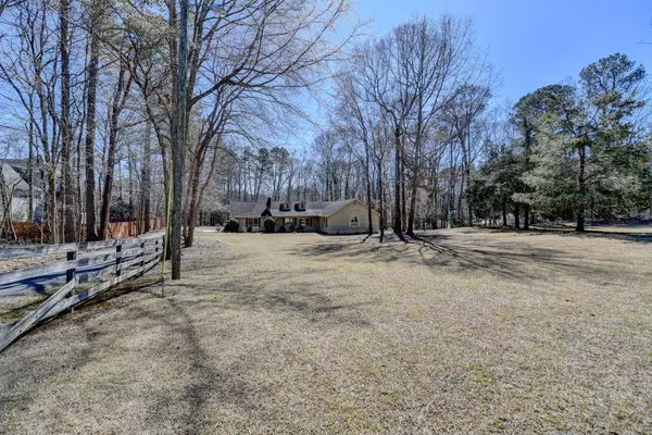 637 Rock Springs RD, Lawrenceville, GA 30043