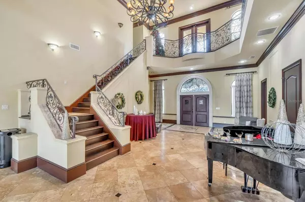 2111 HONTOON RD, Deland, FL 32720