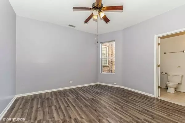 4622-24 S Calumet Avenue, Chicago, IL 60653