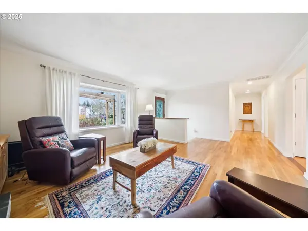 13755 SW BONNIE BRAE CT, Beaverton, OR 97005